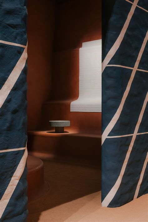 hermes arredo casa|Hermès houses furniture collection in five vibrantly patterned .